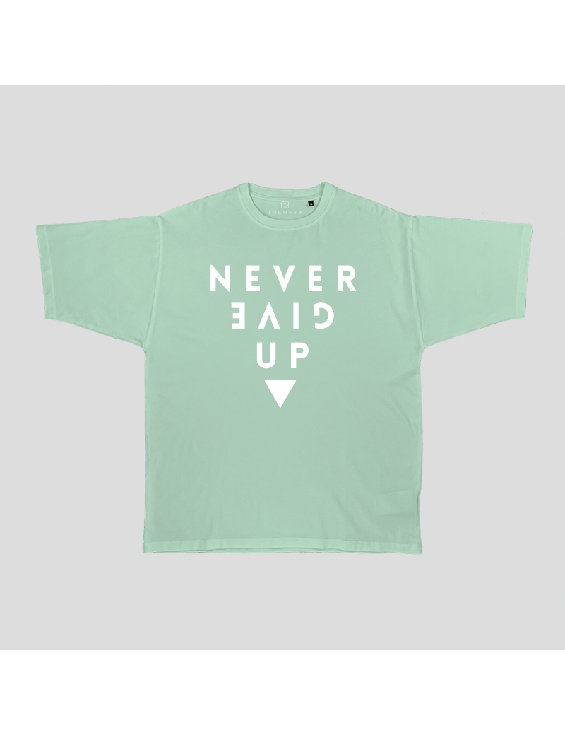 T-shirt - NEVER GIVE UP