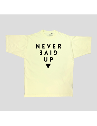 T-shirt - NEVER GIVE UP