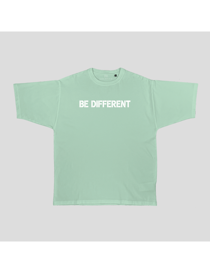 T-shirt - BE DIFFERENT